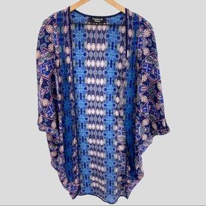 Feathers by Tolani Blue Purple Geometric Print Open Lightweight Top